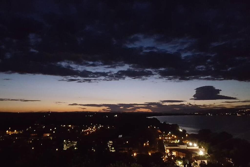 Bellavista La Tua Romantica Vacanza Sul Trasimeno Apartment Castiglione del Lago Luaran gambar