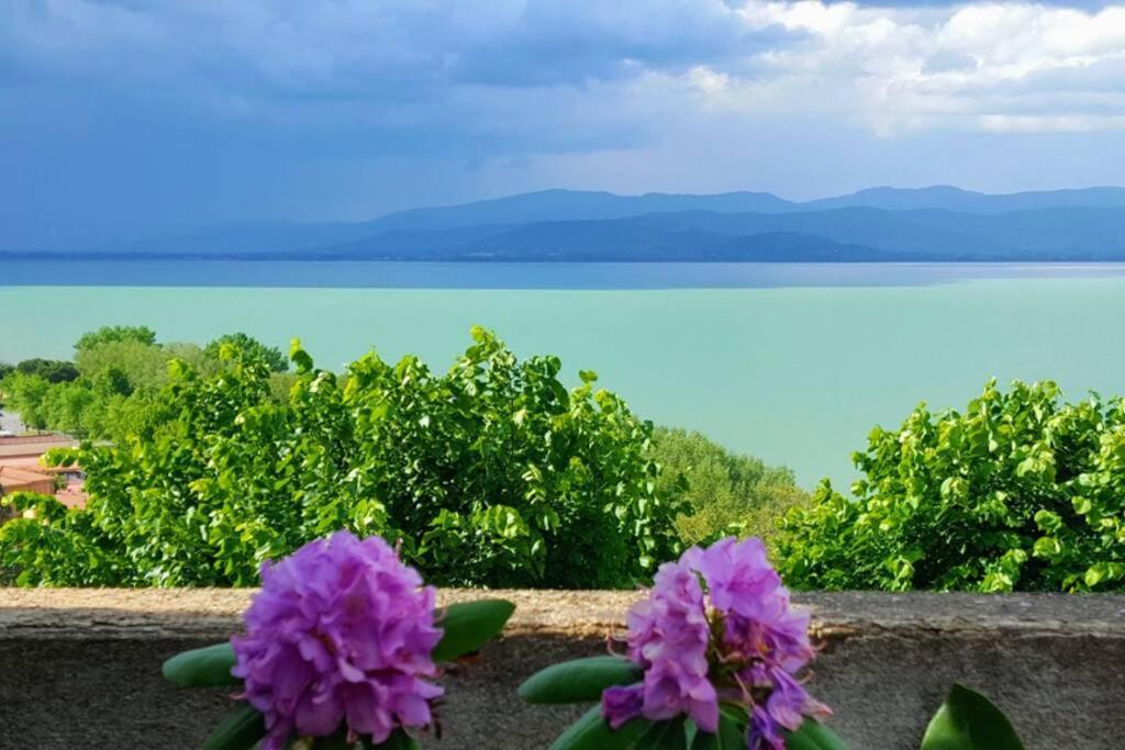 Bellavista La Tua Romantica Vacanza Sul Trasimeno Castiglione del Lago Luaran gambar